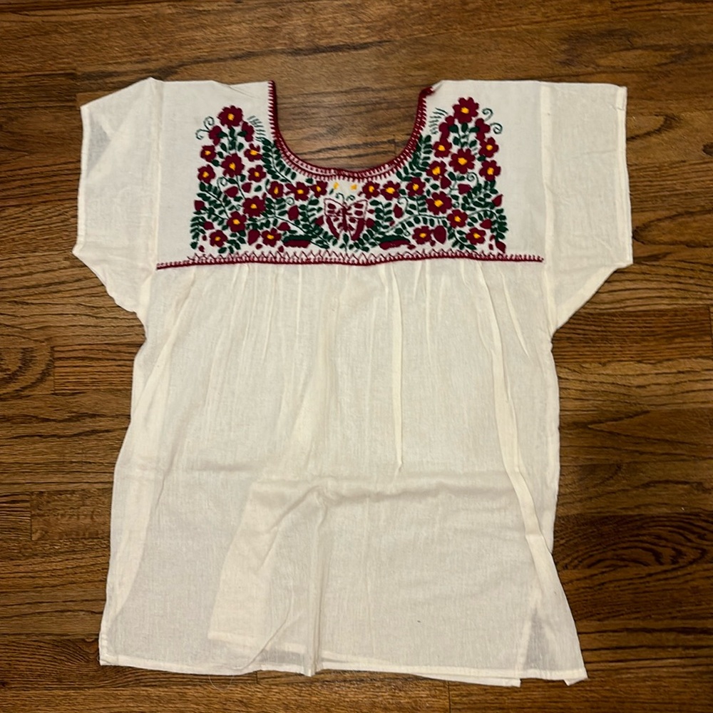 Vintage Mexican Embroidered Shirt - Never Worn